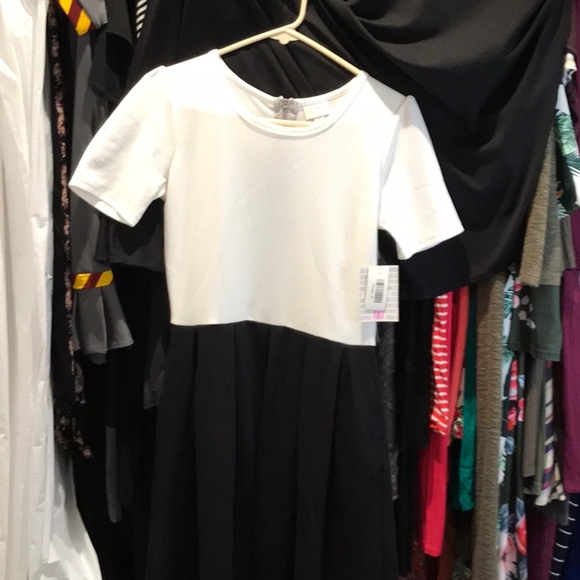 Lularoe Amelia dress - Picture 2 of 3